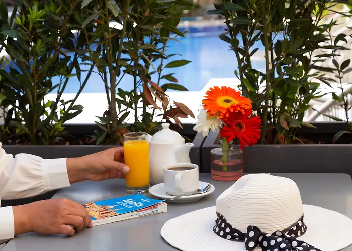 Bb De Rohan Hotel 4*